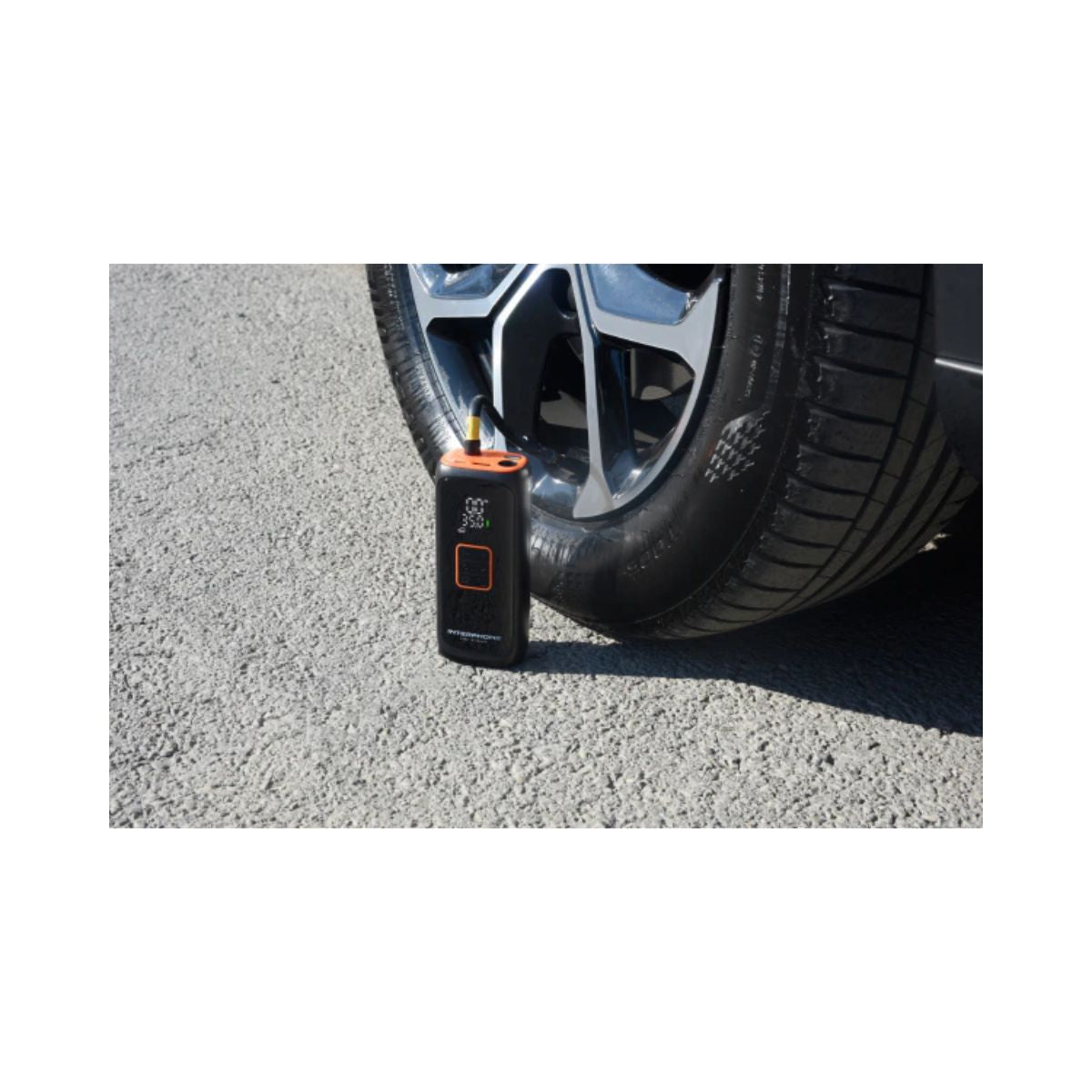 COMPRESOR PORTABLE PARA MOTOCICLETA               INTERPHONE