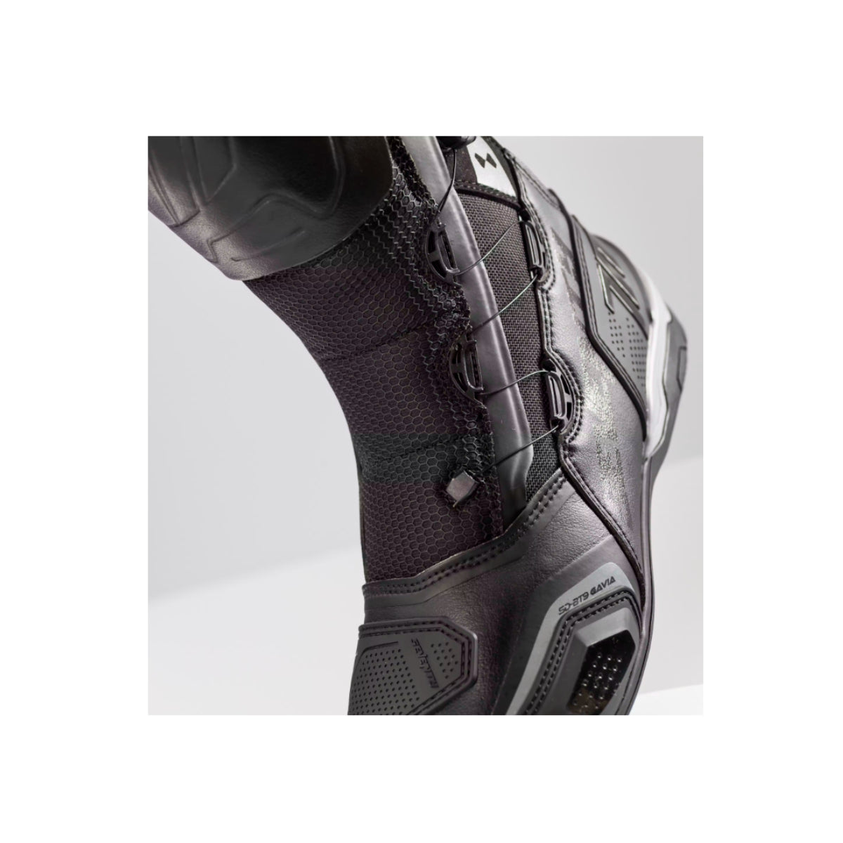 SD-BT9 GAVIA SEVENTY